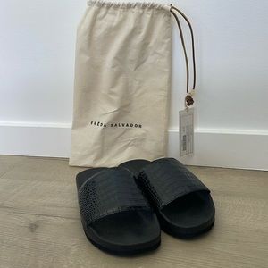 NWT Freda Salvador Lea Sport Slide, Size 8, Black